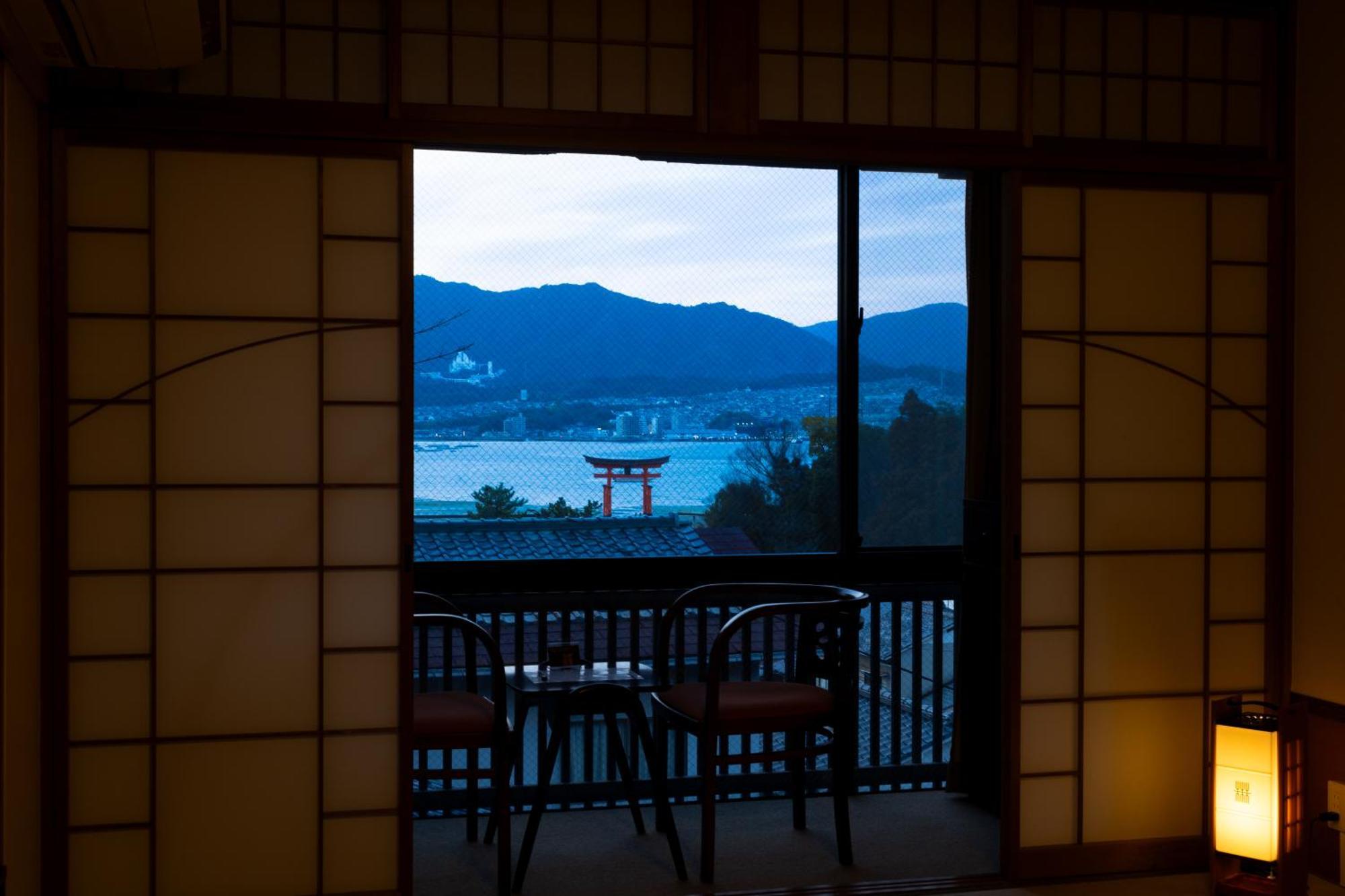 Kikunoya Hotel Hatsukaichi Eksteriør billede
