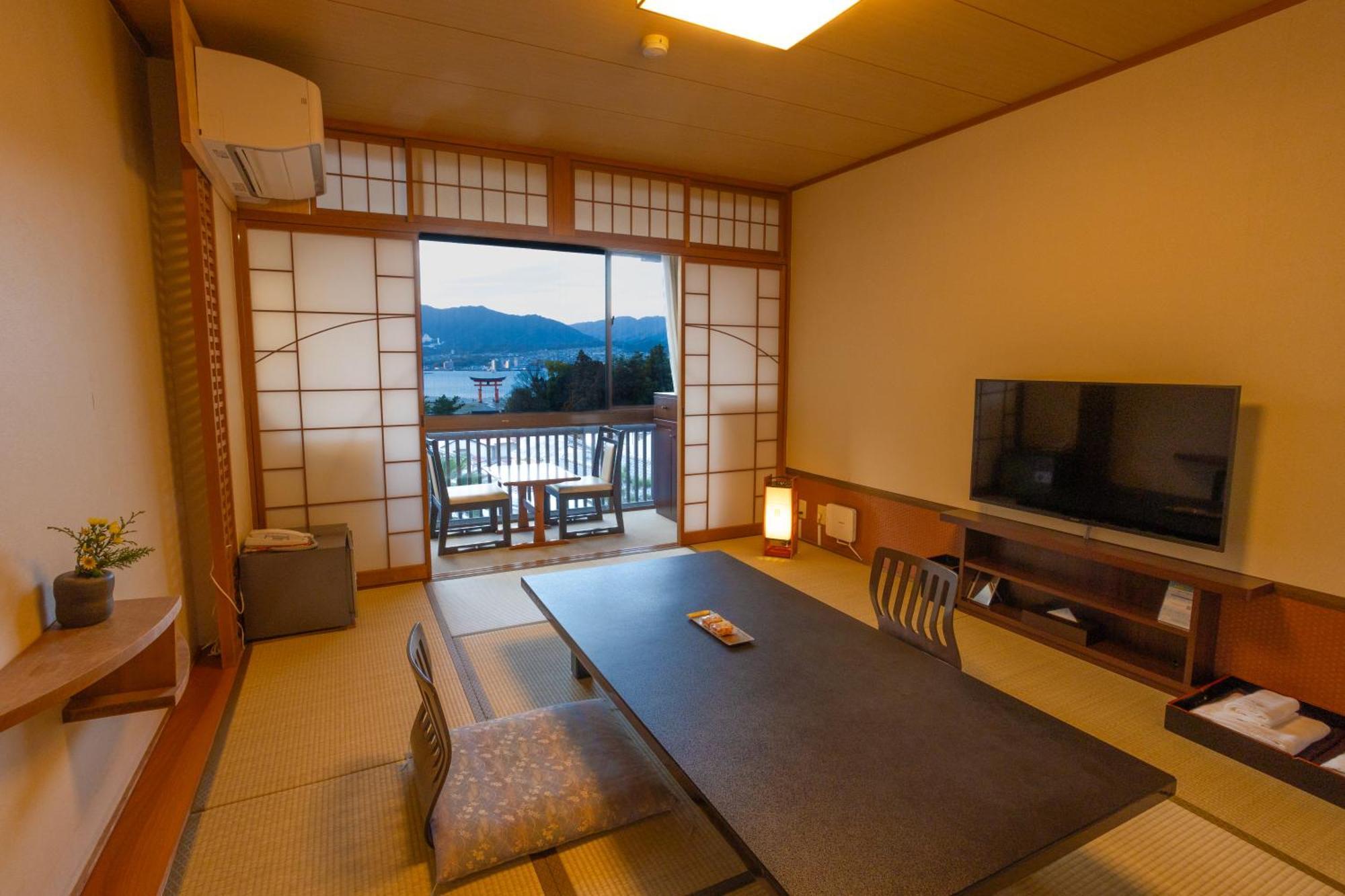 Kikunoya Hotel Hatsukaichi Eksteriør billede